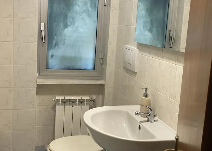 Proprieta Intero Allogio Con Parcheggio Sestri Levante